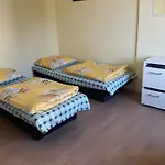 Macedonia * Varšava