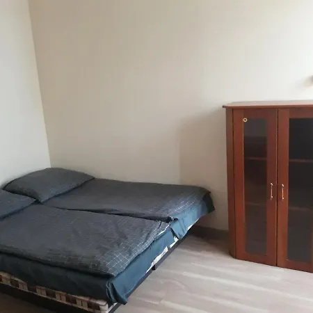 בית אירוח Macedonia ורשה