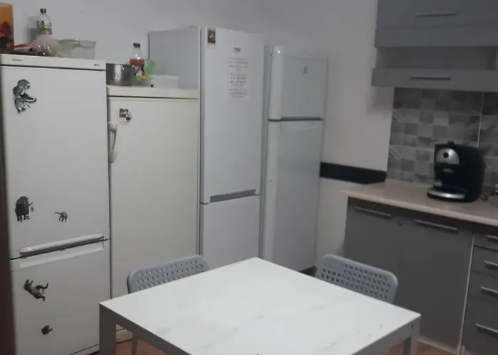 Macedonia وارسو